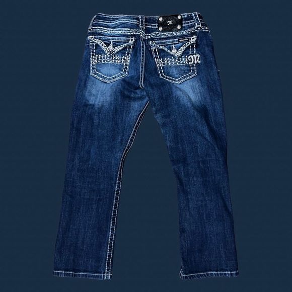 Miss Me Bedazzled Easy Capri Dark Wash Jeans - Picture 4 of 5